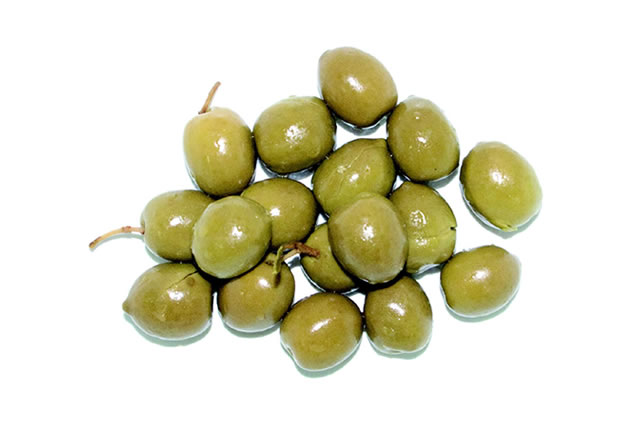 Olive verdi schiacciate